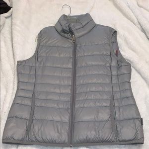 Calvin Klein Vest